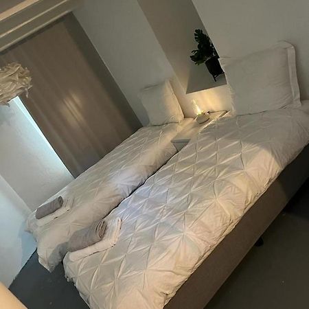 Arnhem Travel Hotel Екстер'єр фото