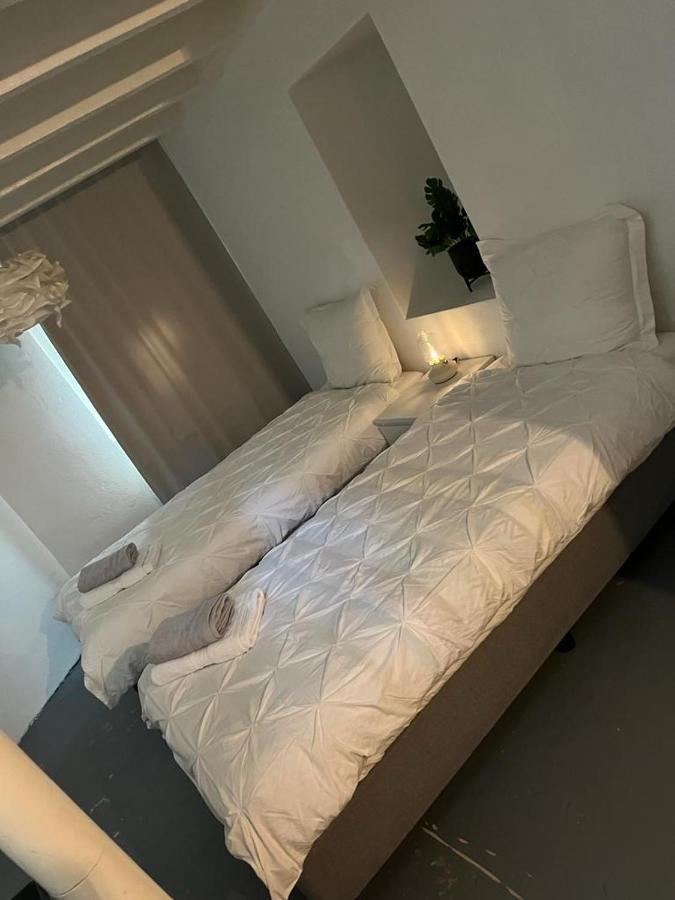 Arnhem Travel Hotel Екстер'єр фото
